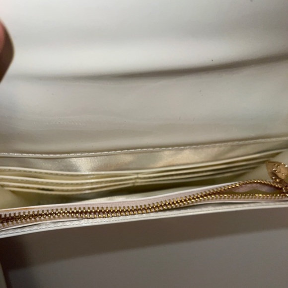 Pandora White Envelope Clutch Purse - Picture 4 of 6